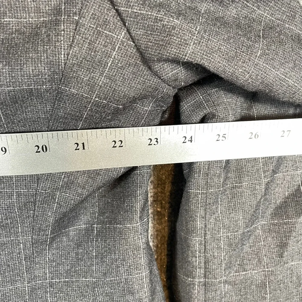 Hugo Boss Blazer Mens 46L Grey Windowpane Wool Sport Coat Suit Jacket Business